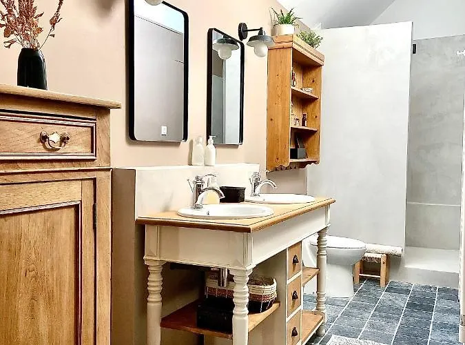 Un Matin De Mai Couette-café 3*